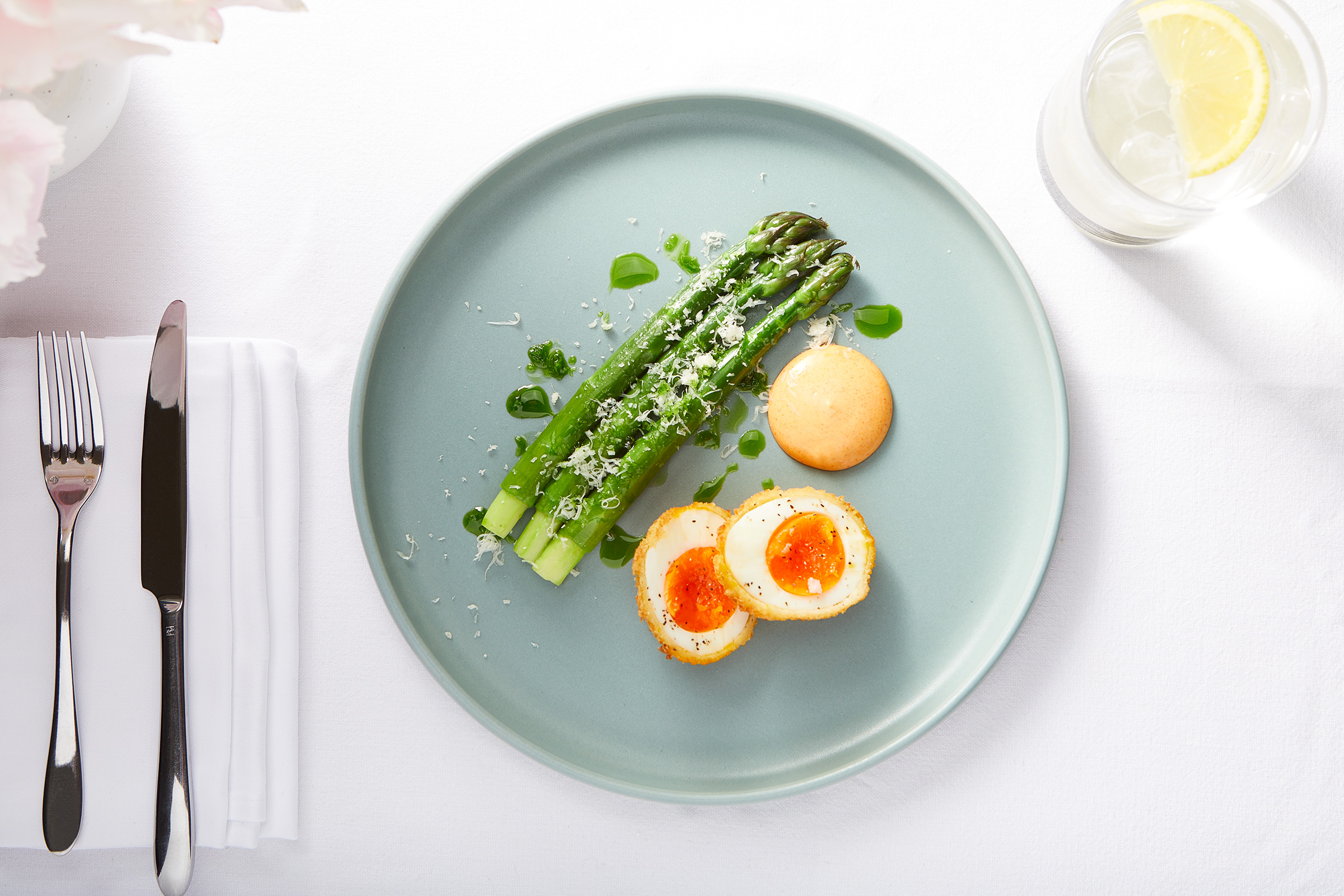 Grilled Asparagus and Crispy Egg, Uk food and travel photographer