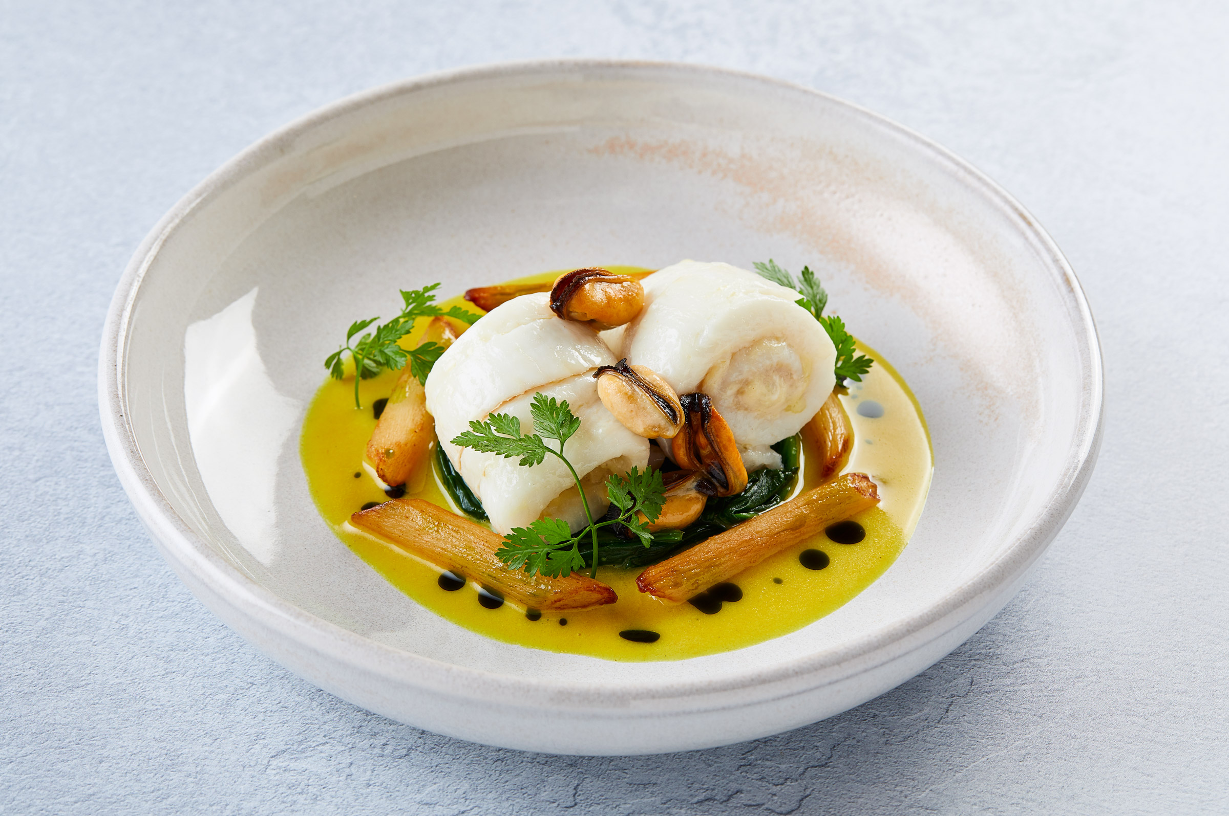 Sole Salsify & Mussels at Fingal Hotel. Alastair Ferrier photographer, Edinburgh food and drinks.
