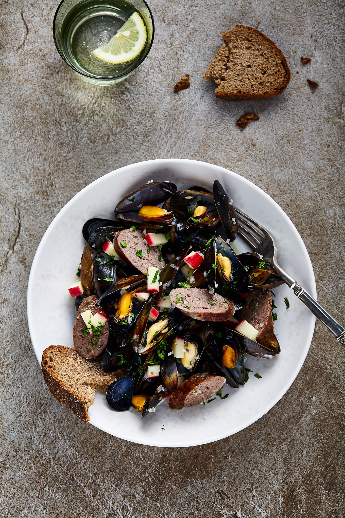 Venison Sauasage, Mussels and Apples, The Hebridean Food Company